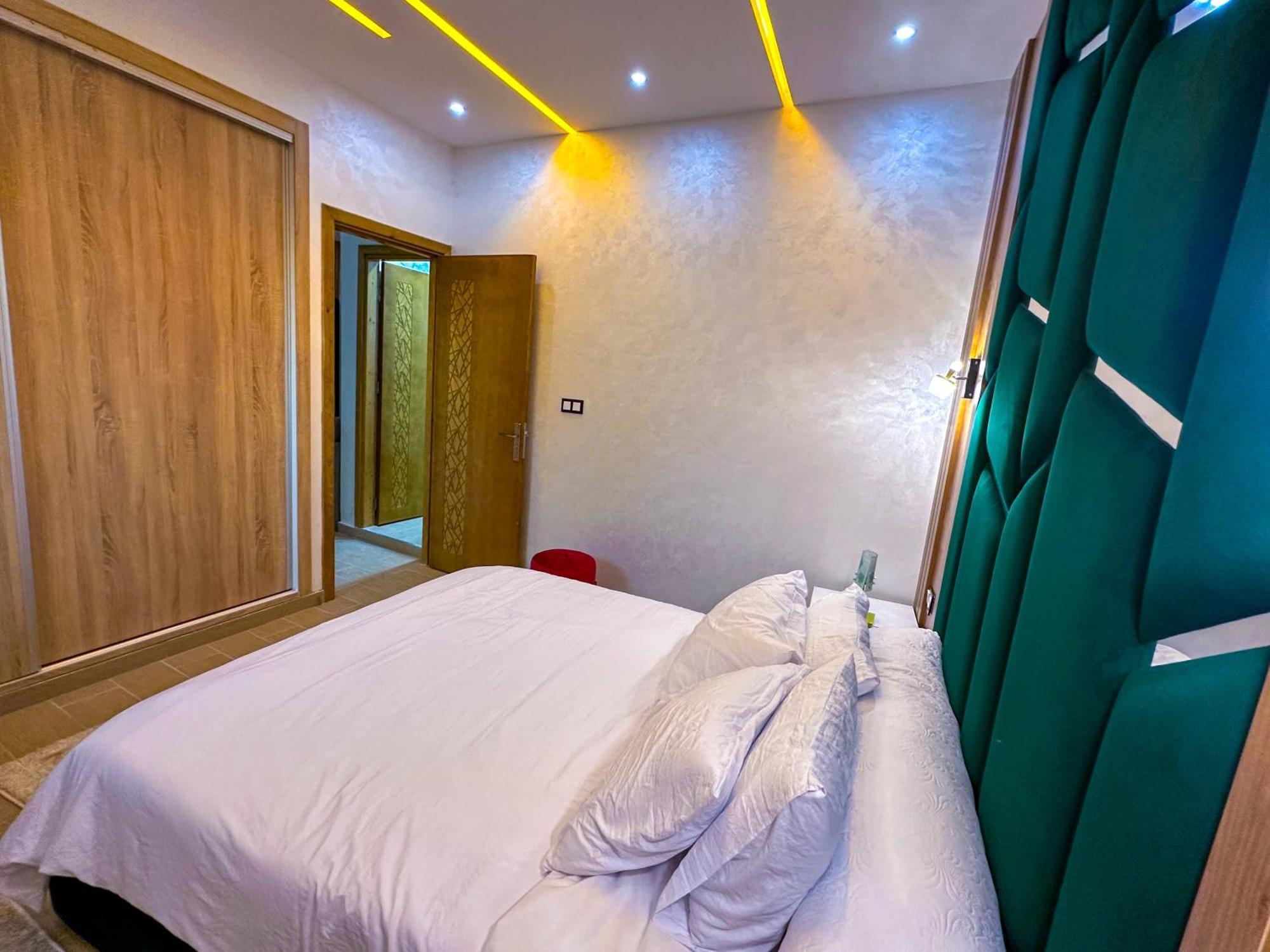 Veluxa - Luxury Holiday Homes - Centric Flat Tanger Extérieur photo
