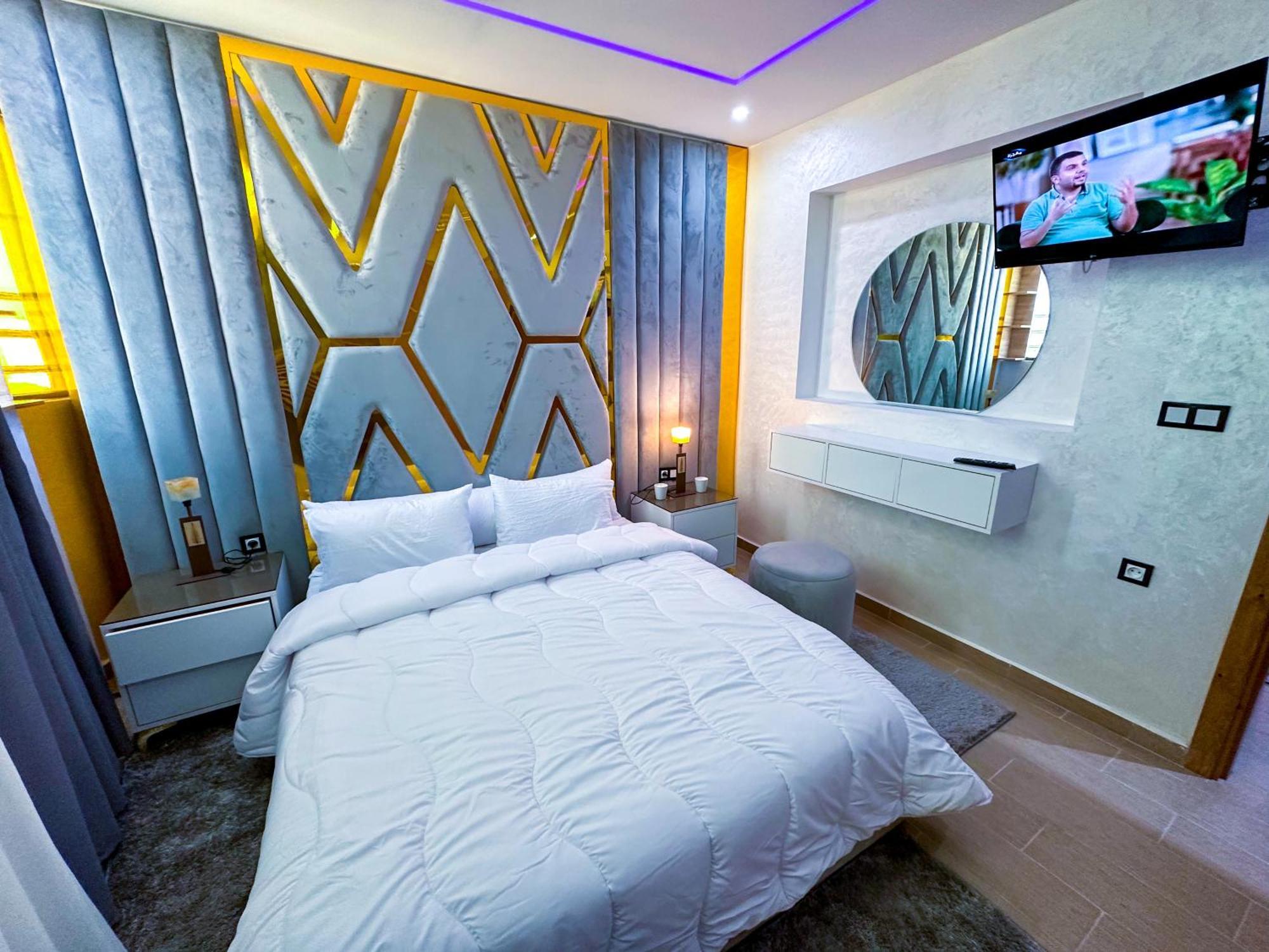 Veluxa - Luxury Holiday Homes - Centric Flat Tanger Extérieur photo